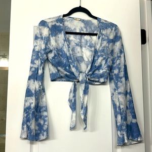 Hollister Tie-Dye Crop Top Flared Sleeve
